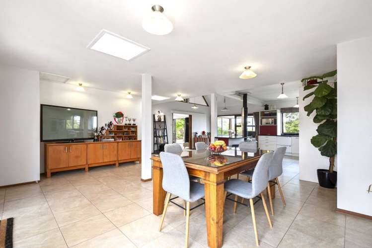 203 Fergusson Road Halcombe_7
