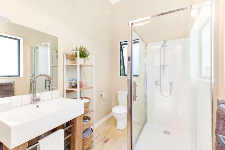 25 Kennedy Road Surfdale_7