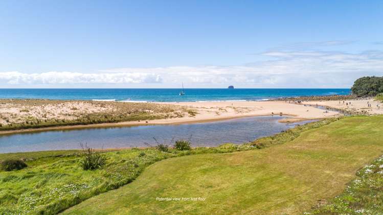 17 Pye Place Hot Water Beach_5