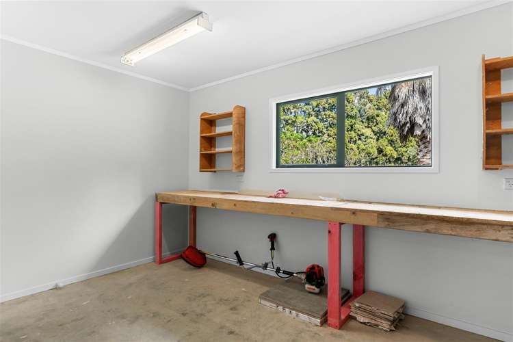 699 School Road Tomarata_26