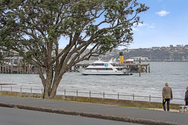 33 Queens Parade Devonport_7