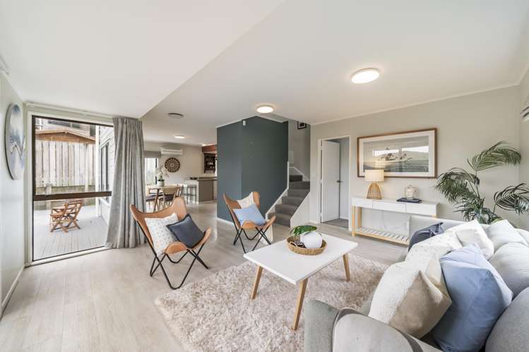 66 Woodhouse Avenue Karori_0