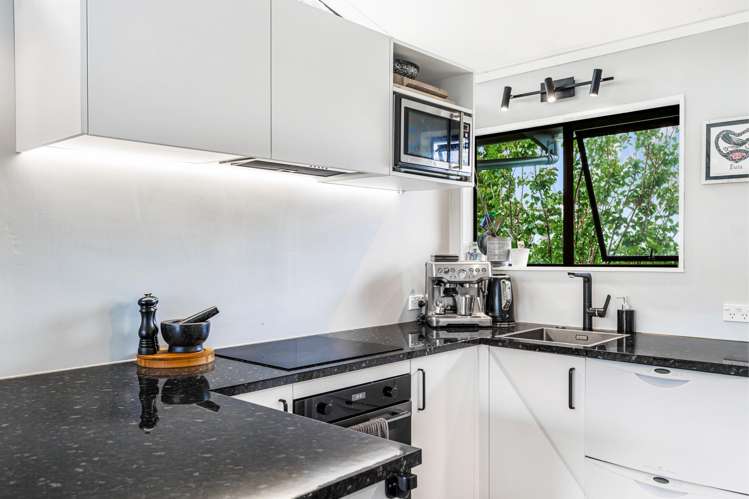 2/6 Anich Road Massey_12