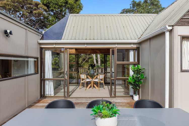 5 Lancelot Road Orewa_14