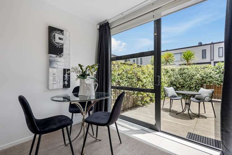 9b Guyon Street Stonefields_13