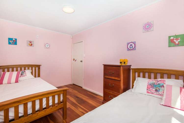 16a Erima Avenue Point England_14