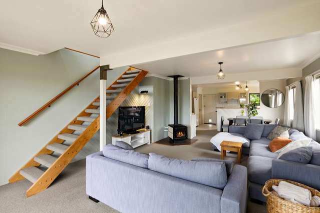 29 Glendale Drive Dinsdale_1