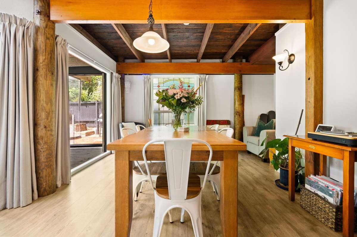 57A Riverside Drive_5