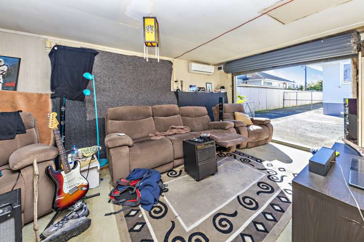 121 Beaumonts Way Manurewa_11