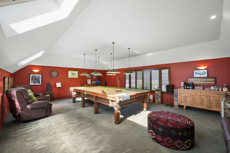 14 Regents Park Drive Casebrook_12