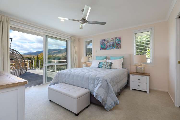 3 Kelly Way Richmond_10