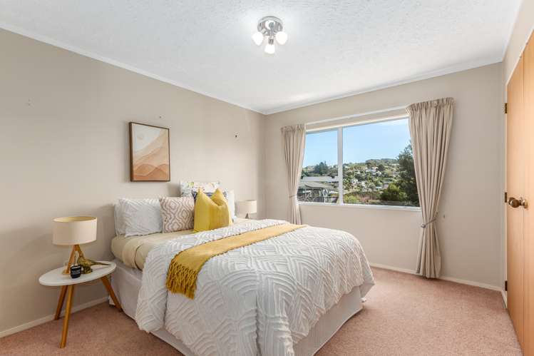 10 James Cook Drive Whitby_11