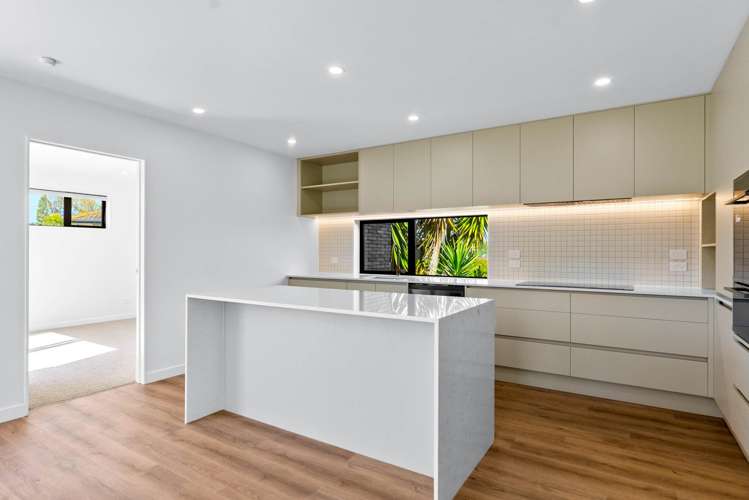 Lot 2-5/135 Leybourne Circle Glen Innes_6