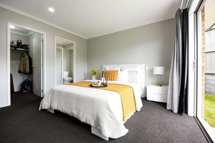 1 Glyll Close Flagstaff_19