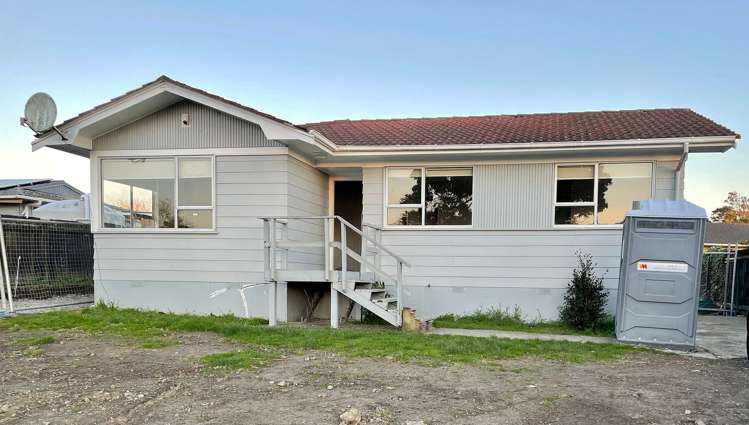 8 Sharland Avenue Manurewa_0