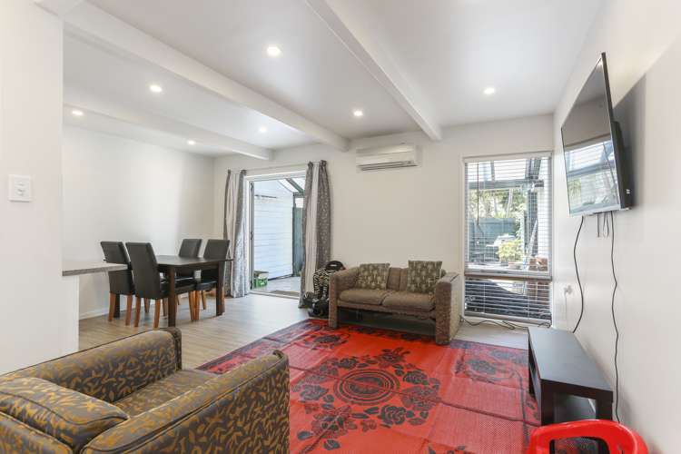 12/1 Water Street Otahuhu_3