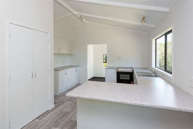 48 Shelly Bay Road Beachlands_3