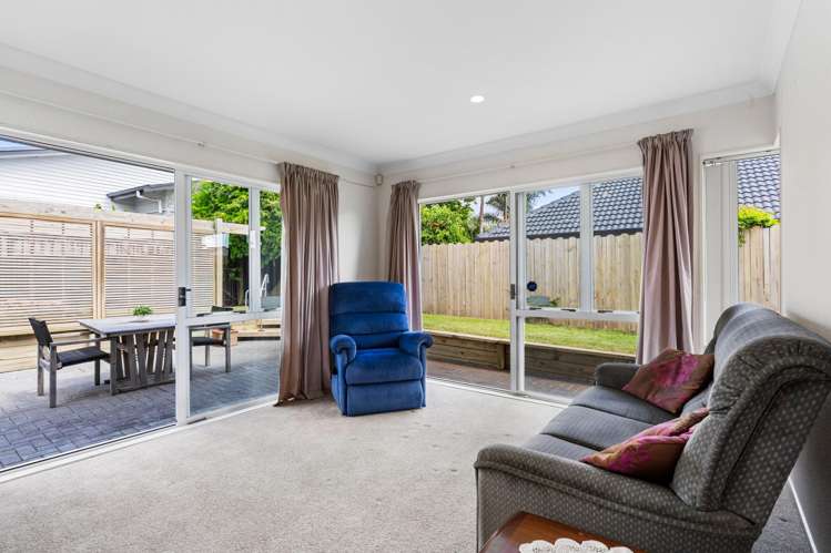 5 Stewart Gibson Place Manurewa_9