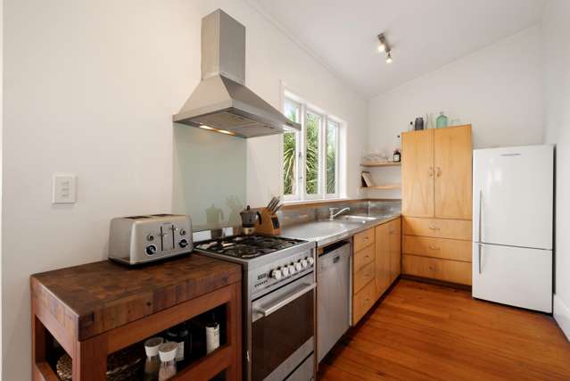 75 Old Mill Road Westmere_4