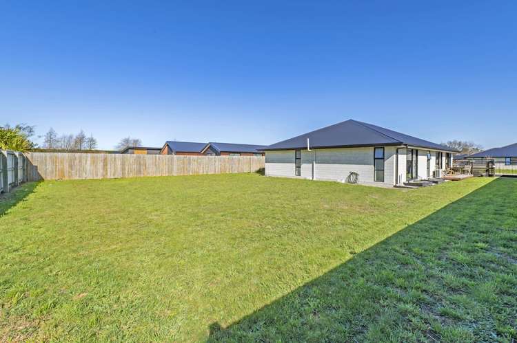 19 Stormlea Drive Southbridge_22