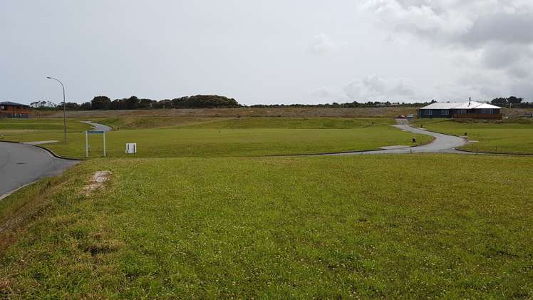 10 Racecourse Terrace Rise Hokitika_5