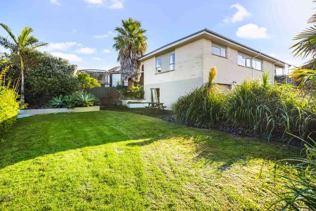 19 Taitua Drive Te Atatu South_3