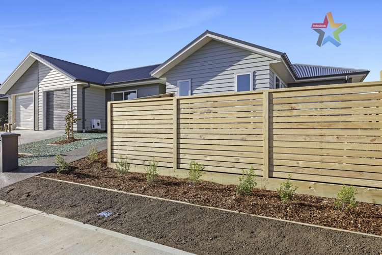 Lot 49 Manapouri Grove Kelson_14