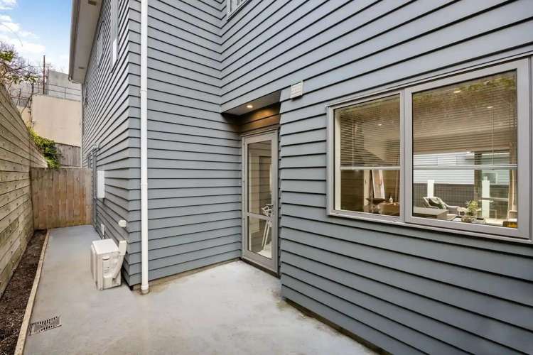 5/6 Tisdall Street 10463_13