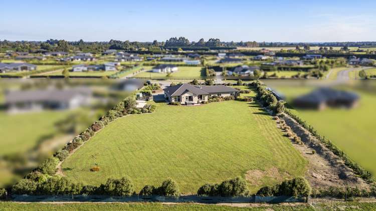 36 Whitcombe Place Darfield_25