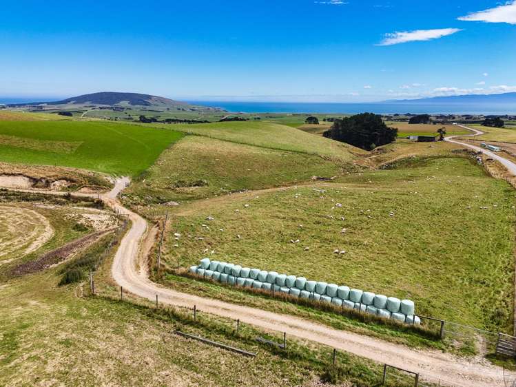 330 and 380 Falls Creek Road Orepuki_12