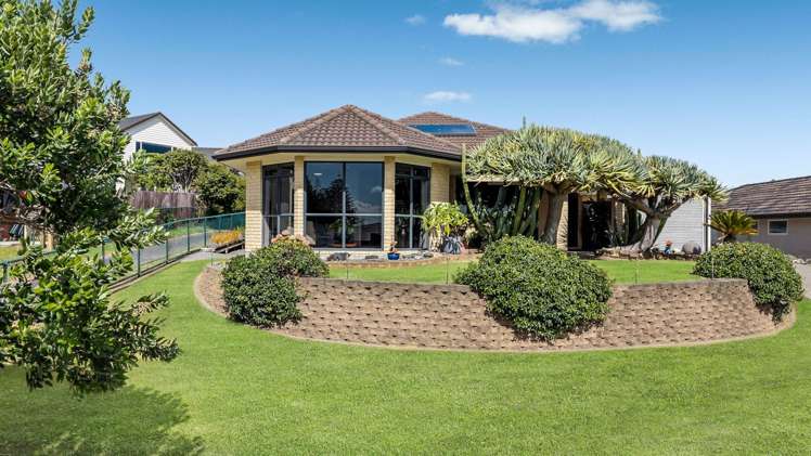 24 Omana Heights Drive Maraetai_23
