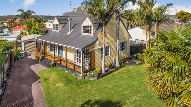 95 Saint Annes Crescent Wattle Downs_13