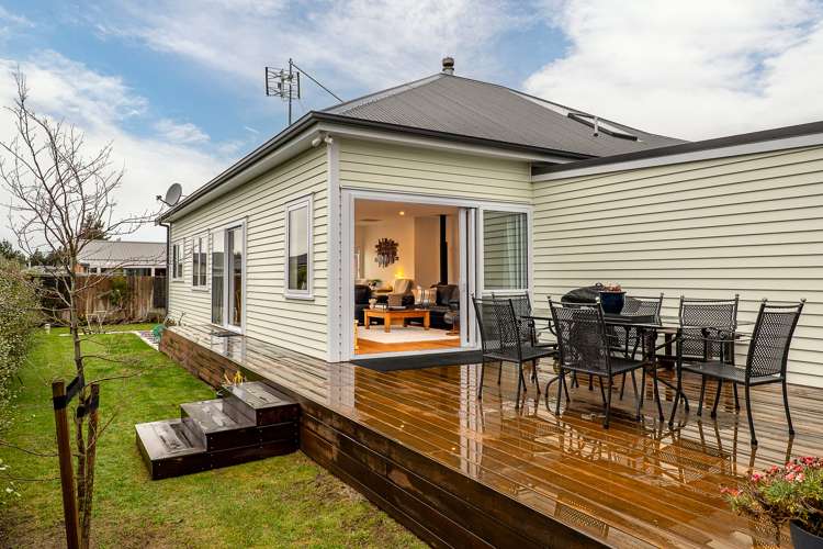 7 Newbrook Terrace Darfield_9