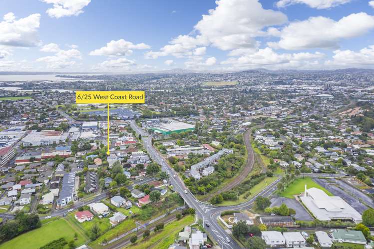 6/25 West Coast Road Glen Eden_19