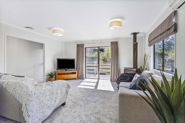 28 Kashmir Road Glen Eden_2