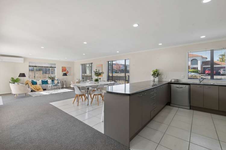6 Reefton Place Flat Bush_10