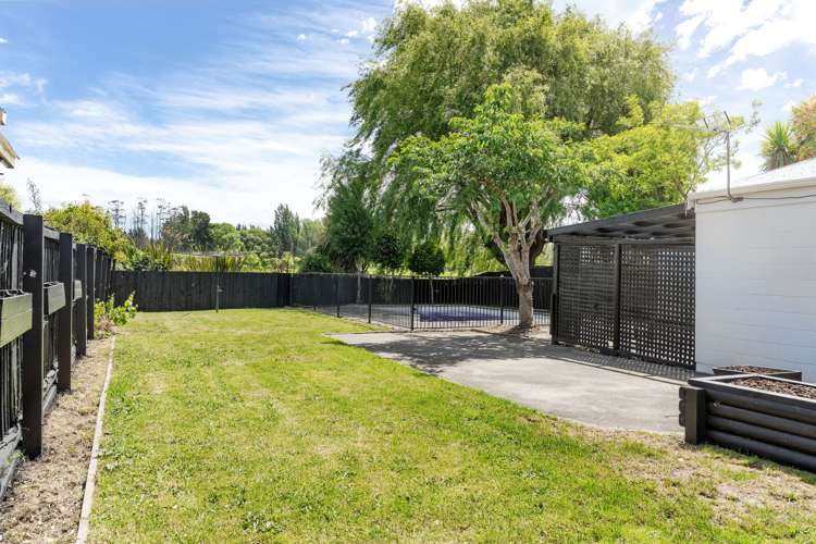 49 Greenhaven Drive Burwood_11