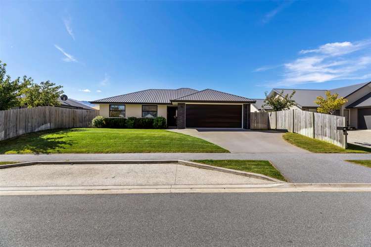 29 Myles Way Lower Shotover_24