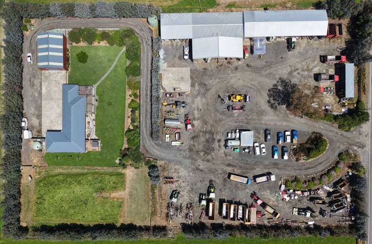 185 Centre Road Momona_36