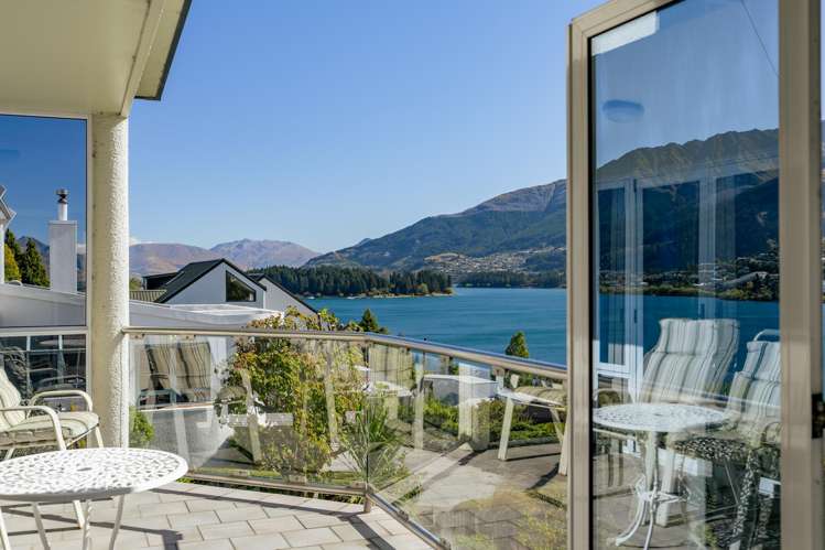 411 Peninsula Road_4