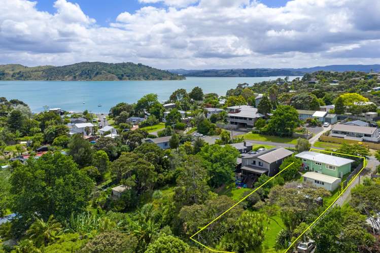 24 Lorenzen Bay Road Raglan_28