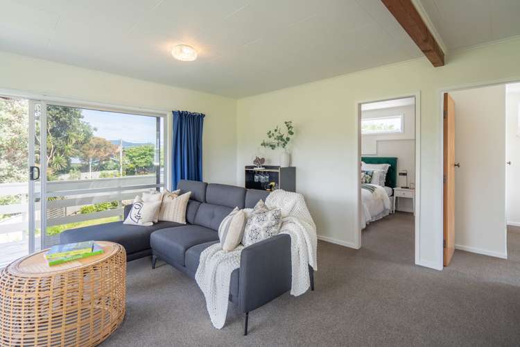 2 Atua Street Waikanae Beach_9