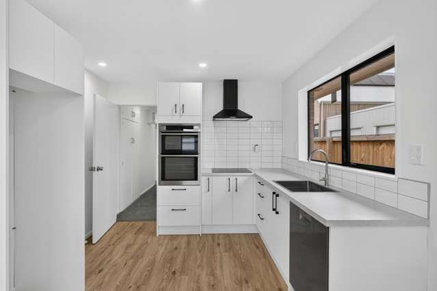 2/63a Mackworth Street Woolston_4