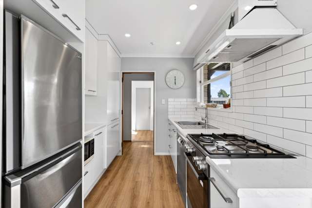 813 Willowpark Road South Akina_3