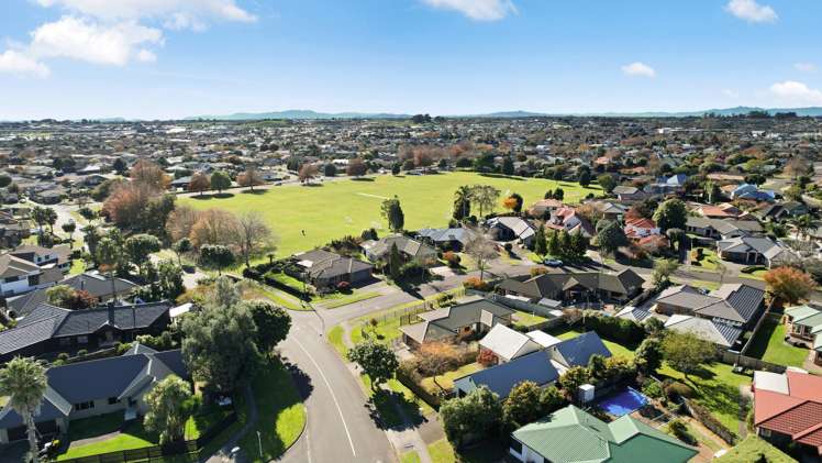 32 Caversham Drive Rototuna_19
