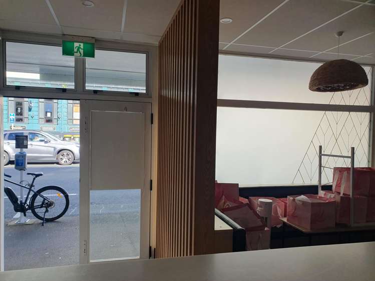 Shops 4, 5 & 6/51 Egmont Street New Plymouth Central_13