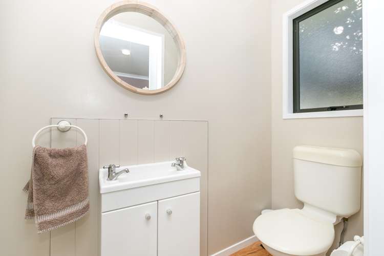 52 Ash Terrace Kawhia_13