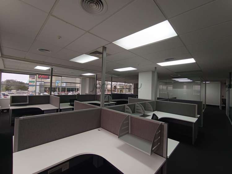 2A/15 Osterley Way Manukau_7