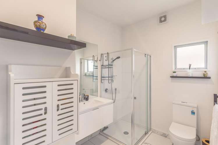 25b Champion Street Edgeware_10