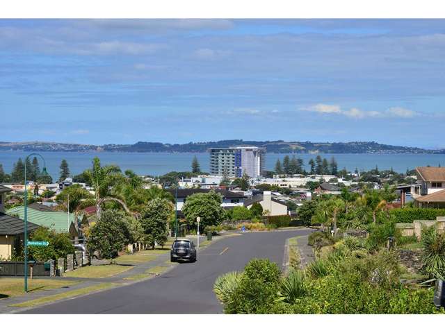 28 Grovenor Drive Orewa_2